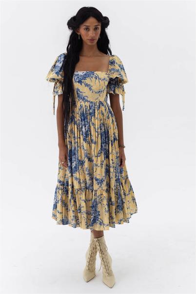 Vestido midi con cuello cuadrado y mangas abullonadas con flores 