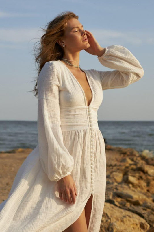 Vestido midi con botones, mangas farol y cuello en V 