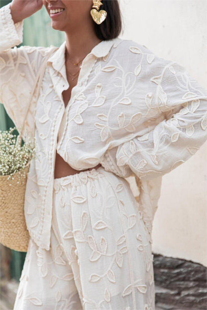 Conjunto de camisa de manga larga y pantalón bordado liso 