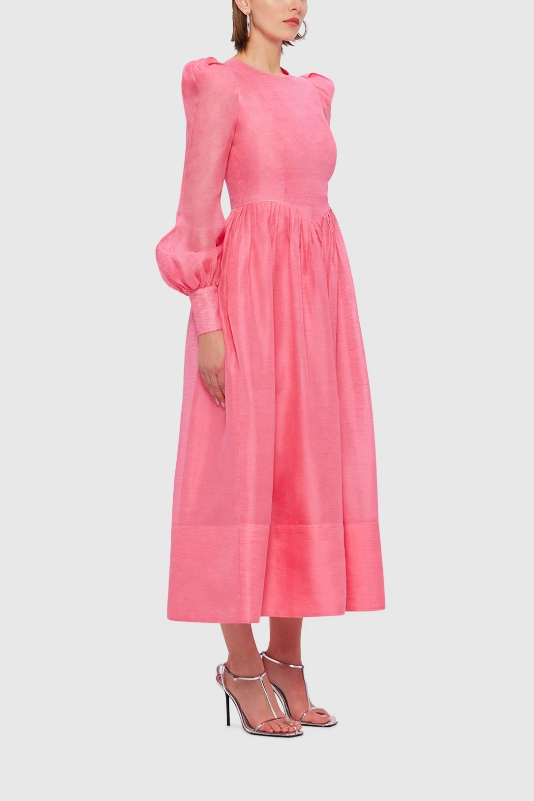 Vestido midi de cuello redondo y mangas farol lisas 