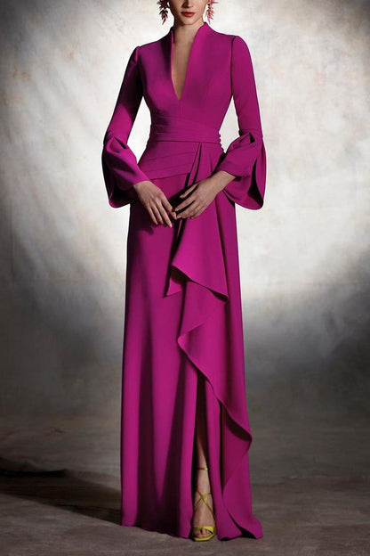 Vestido midi plisado liso con abertura 