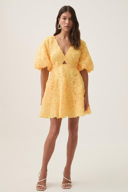Minivestido con escote en V y mangas abullonadas 
