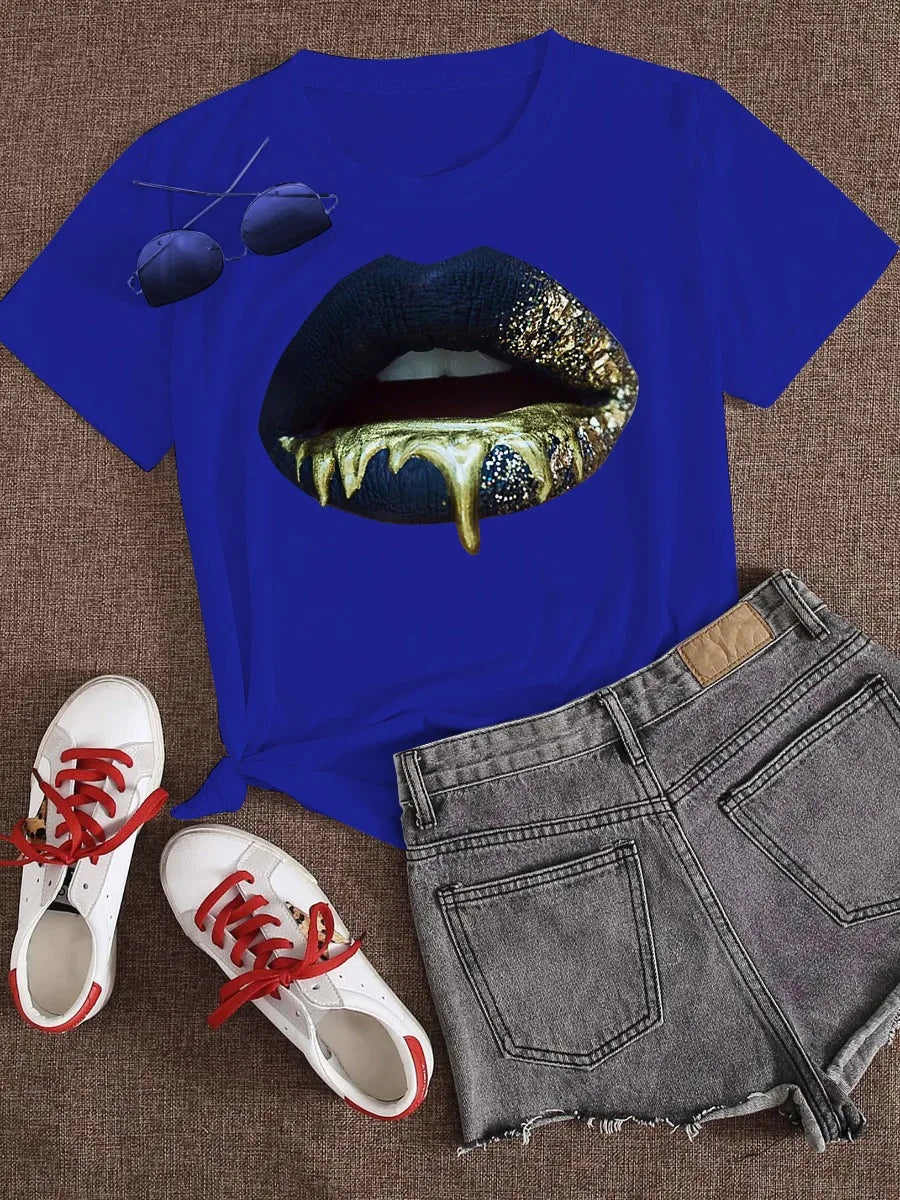 Plus Size Round Neck Lip Print T-shirt Women’s Sexy Short-Sleeved Basic White T-shirt
