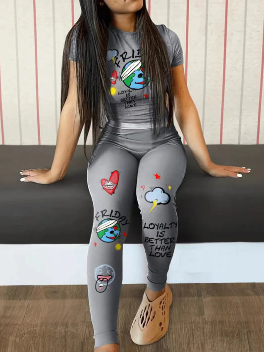 Conjuntos de dos piezas para mujer, cuello redondo, elástico, manga corta, estampado de letras, pantalones pitillo ajustados con parches