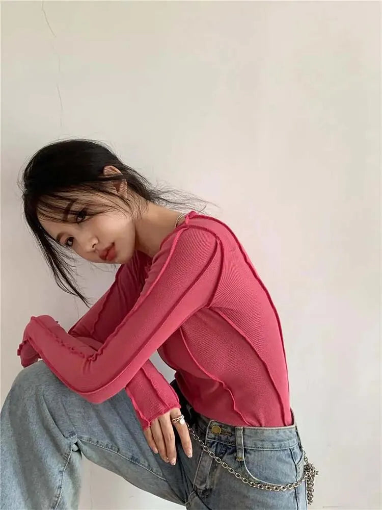 Camisetas de manga larga para mujer, de primavera, lisas, con cuello redondo, elegantes, con decoración de líneas brillantes, ajustadas, informales, suaves, de alta calidad.