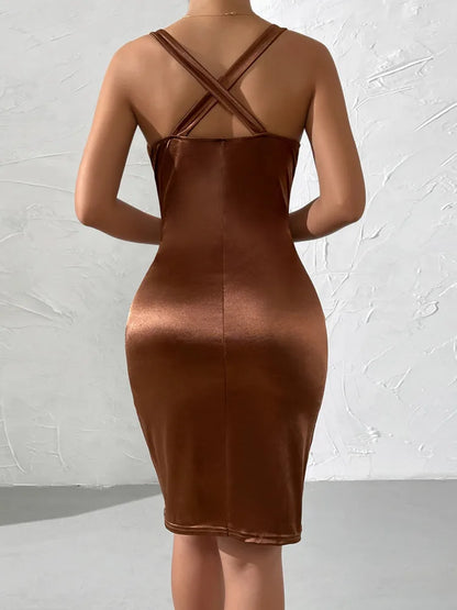 Vestido de satén elástico con escote en V profundo fruncido para mujer, vestido de verano sin mangas con espalda descubierta, vestido ajustado para fiesta y club.