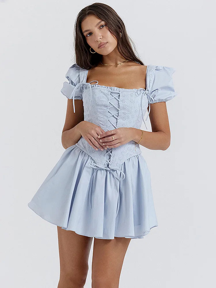 Elegante minivestido sexy de manga corta abullonada para mujer, a la moda, con cuello cuadrado, sin espalda, corte A, plisado, para fiesta, club, vintage