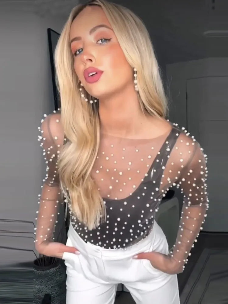 Camiseta transparente de malla de perla para mujer, blusa de manga larga a la moda, blusa sexy de verano con cuello en U para mujer