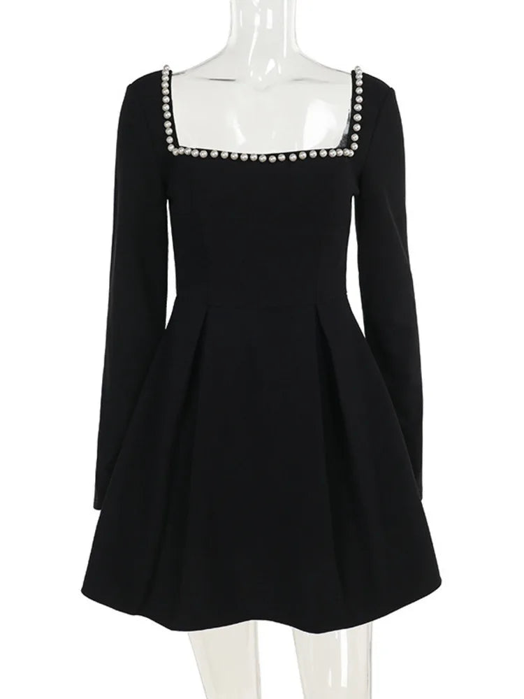 Vestido mini de manga larga con cuello cuadrado y perlas para mujer, vestido de corte A sin espalda, vestidos elegantes de otoño para mujer
