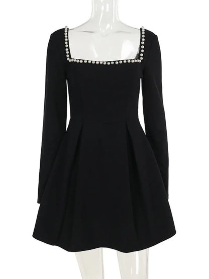 Vestido mini de manga larga con cuello cuadrado y perlas para mujer, vestido de corte A sin espalda, vestidos elegantes de otoño para mujer