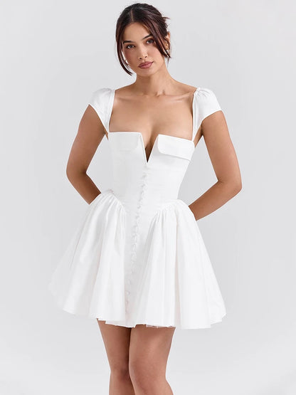 Vestido mini sexy blanco sin espalda para mujer, moda, cuello cuadrado, manga corta, cintura alta, corte A, vestido sexy para fiesta en club