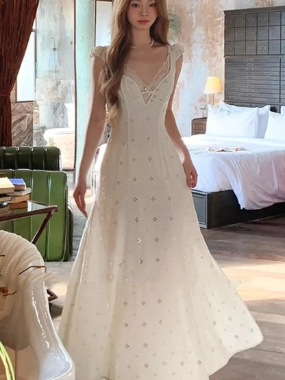 Vestido midi de verano con escote en V para mujer, estilo francés, elegante, informal, ajustado, estilo coreano, 2025