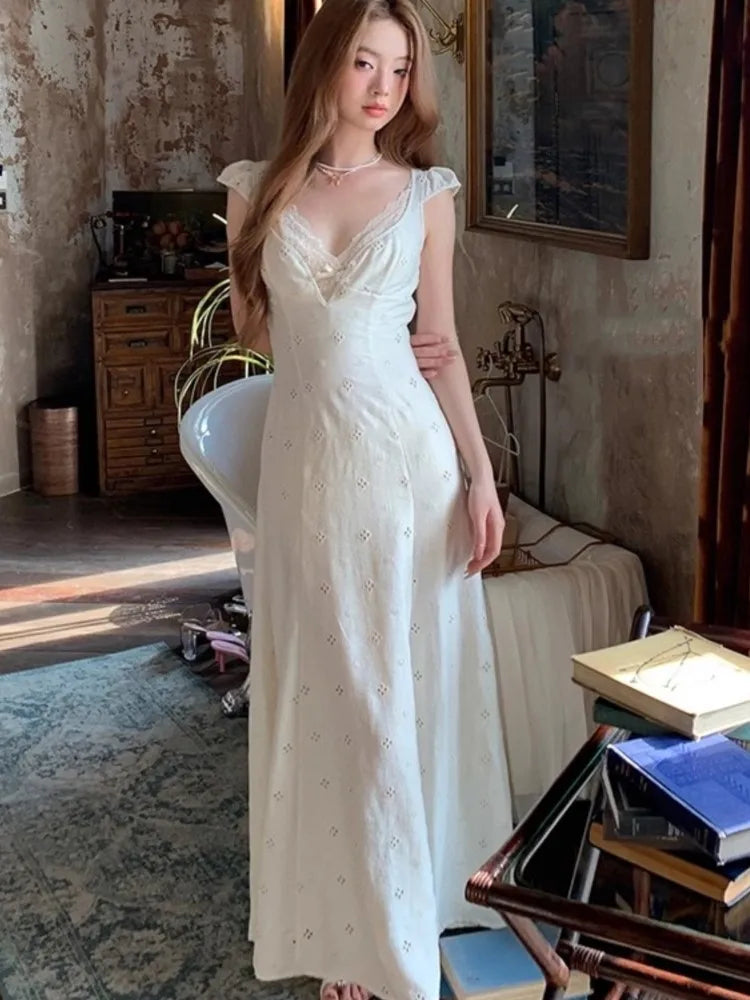 Vestido midi de verano con escote en V para mujer, estilo francés, elegante, informal, ajustado, estilo coreano, 2025