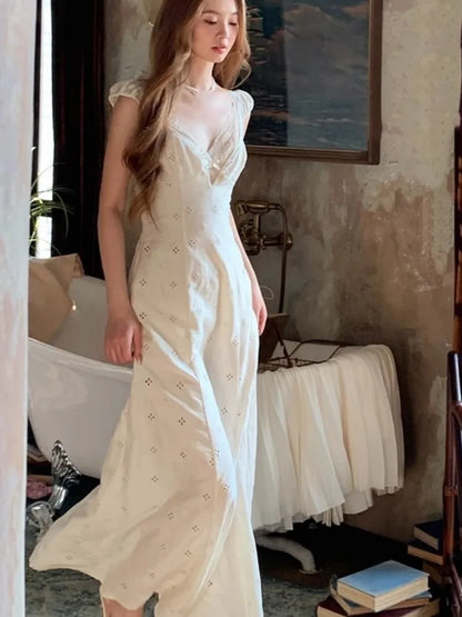 Vestido midi de verano con escote en V para mujer, estilo francés, elegante, informal, ajustado, estilo coreano, 2025