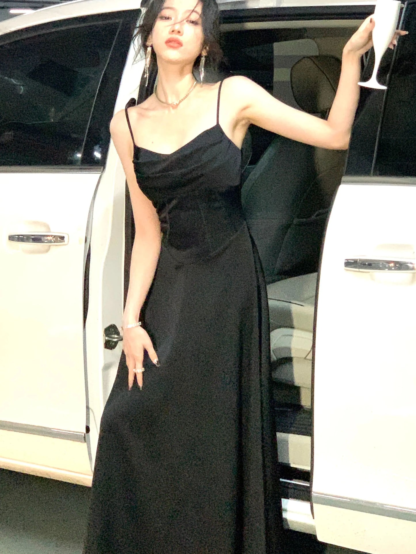 Nuevo vestido midi de satén de verano para mujer, elegante vestido de fiesta ajustado con tirantes finos, vestido de noche para boda, cumpleaños, sin espalda, vestido de graduación, ropa
