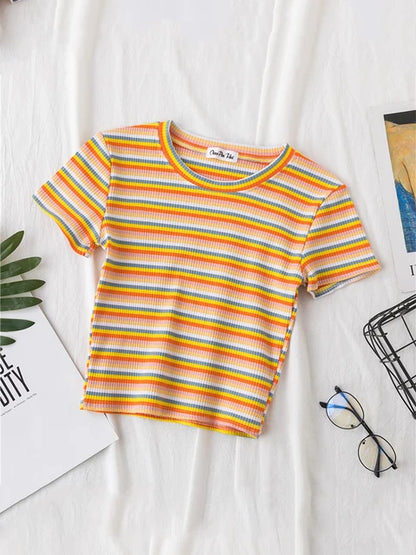 Nueva camiseta para mujer, camisetas de rayas arcoíris, camiseta ajustada, camiseta Harajuku, camiseta coreana de manga corta de verano, ropa femenina, tops