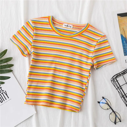 Nueva camiseta para mujer, camisetas de rayas arcoíris, camiseta ajustada, camiseta Harajuku, camiseta coreana de manga corta de verano, ropa femenina, tops