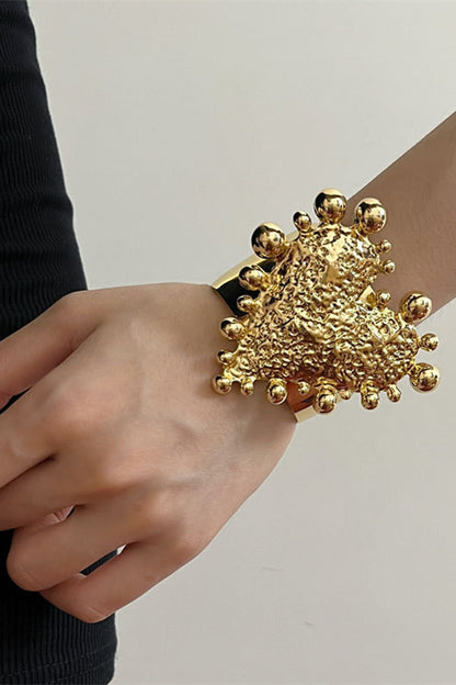 Pulsera retro en forma de corazón 