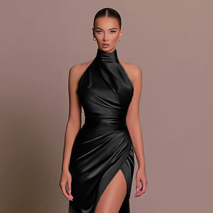 Vestido de otoño con cuello alto y sin mangas con cuello halter y abertura en la parte inferior