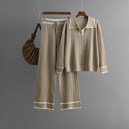 Conjunto informal de dos piezas de punto adelgazante con cintura alta y cuello polo de color contrastante para otoño e invierno