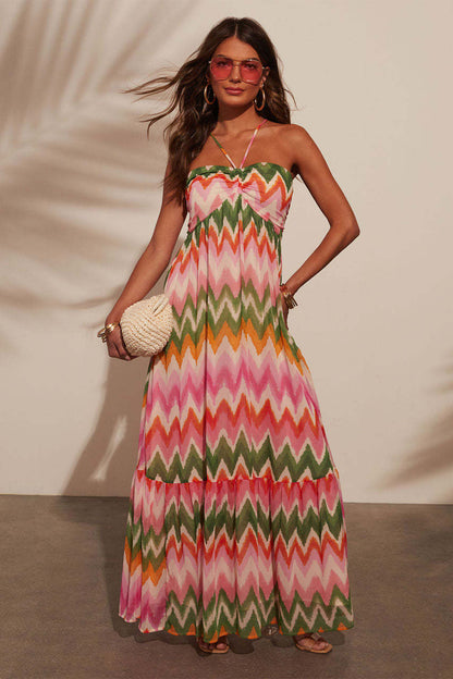 Vestido largo con tirantes finos y estampado de chevrones de Martha 