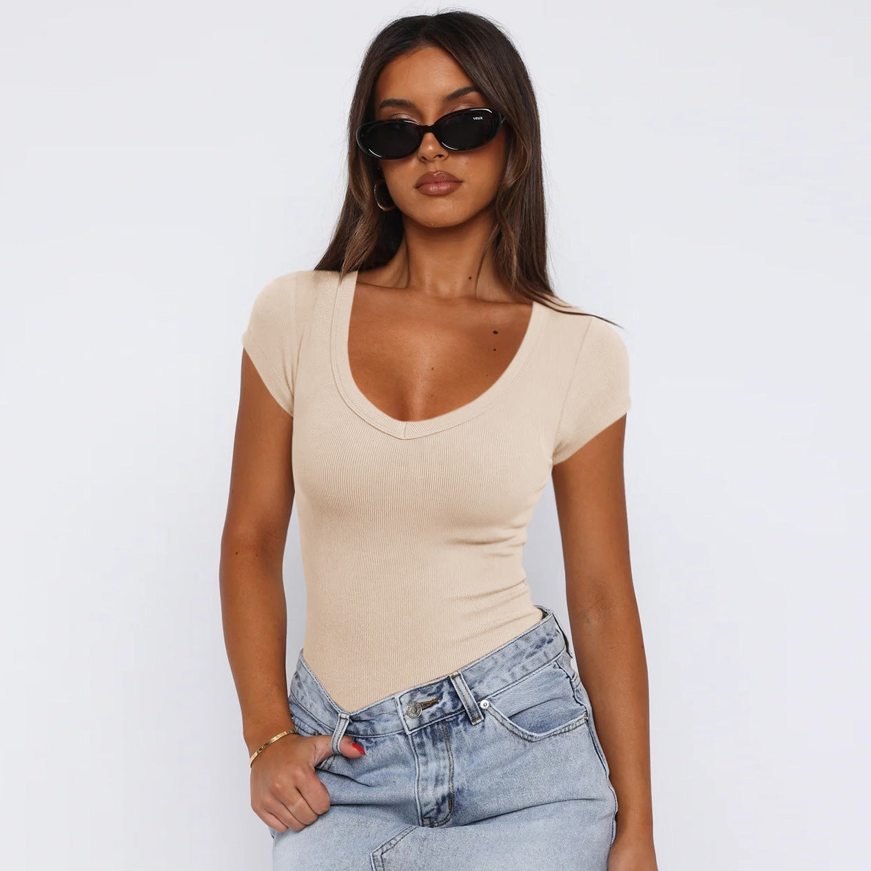Camiseta de manga corta con cuello en forma de huevo y hilo para mujer, de verano, ajustada, con hombros descubiertos