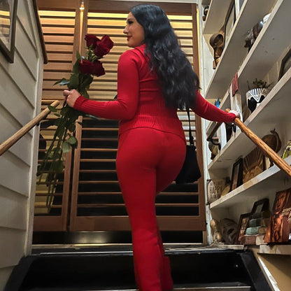 Conjunto de dos piezas de pantalones y mangas largas con cintura alta y capucha de punto para mujer