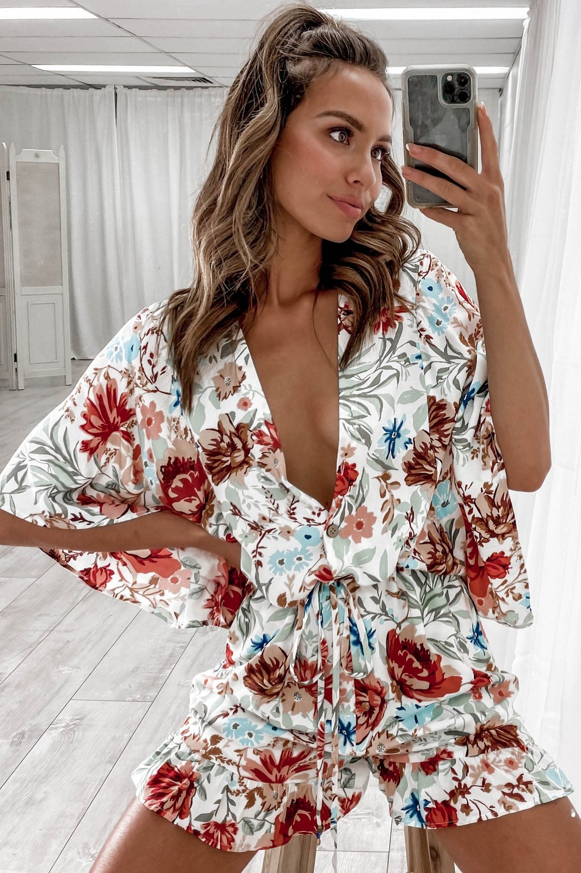 Mono informal holgado de verano con cuello en V y volantes de manga corta para mujer