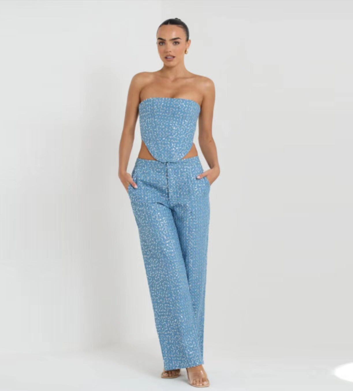Traje de pantalón de pierna ancha con top de tubo y mezclilla de primavera y verano