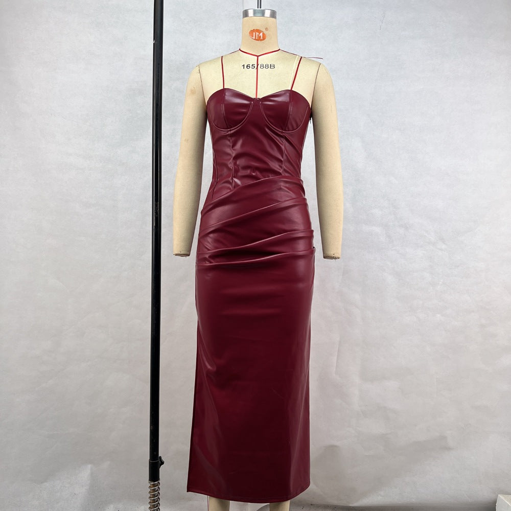 Vestido elegante de piel sintética con escote en V y tirantes finos para mujer