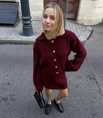 Conjuntos de lana con cárdigan, falda corta y mangas acampanadas con cuello que combinan con todo para otoño e invierno.