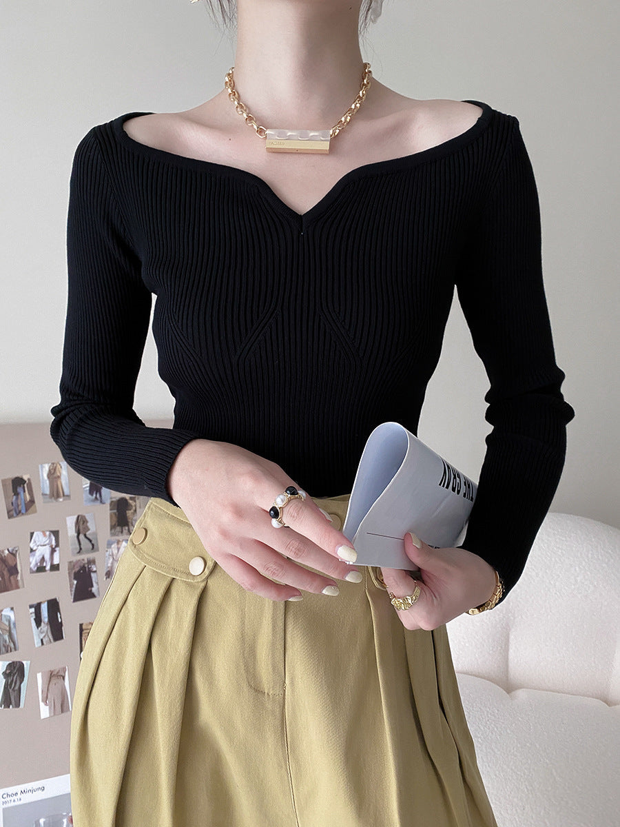Suéter corto con cuello de pétalo para mujer, camisa de otoño ajustada con clavícula.