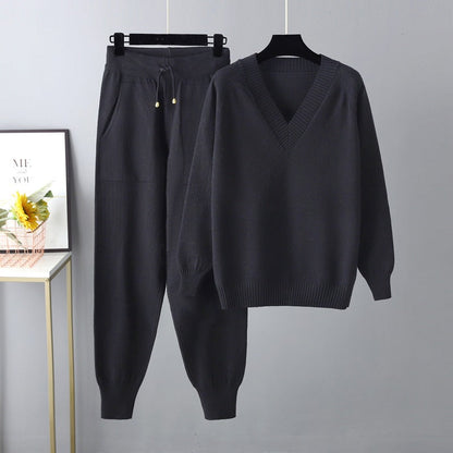 Conjunto de dos piezas de suéter y pantalones harén para otoño e invierno.