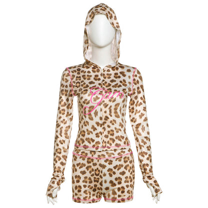Conjunto de pantalones cortos de cintura alta con capucha y cremallera de corte ajustado con estampado de leopardo informal de primavera para mujer