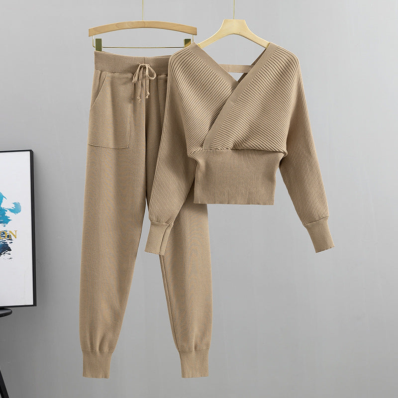 Conjunto elegante de dos piezas para mujer, de estilo socialité, con hombros descubiertos, suéter corto y sexy, pantalones casuales con lazo en el tobillo y pantalones de otoño