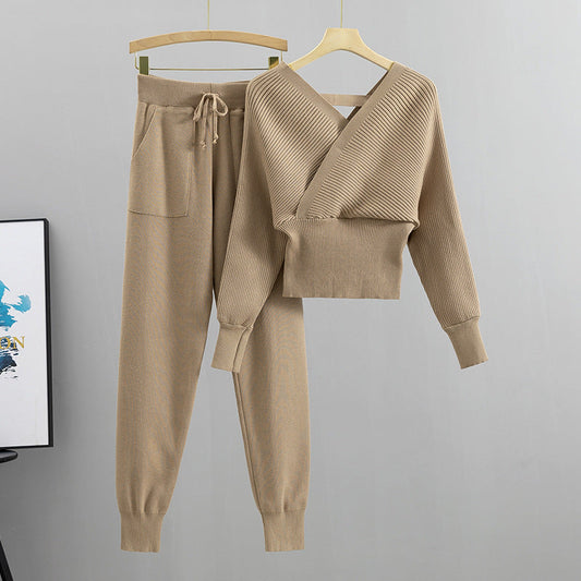 Conjunto elegante de dos piezas para mujer, de estilo socialité, con hombros descubiertos, suéter corto y sexy, pantalones casuales con lazo en el tobillo y pantalones de otoño