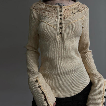 Camiseta de manga larga ajustada con cuello redondo y pespunte de encaje para mujer, ropa de otoño e invierno