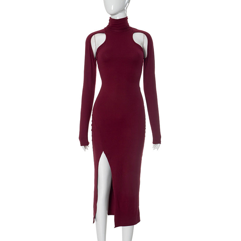 Vestido sexy ajustado color cereza profundo con aberturas y largo medio para mujer