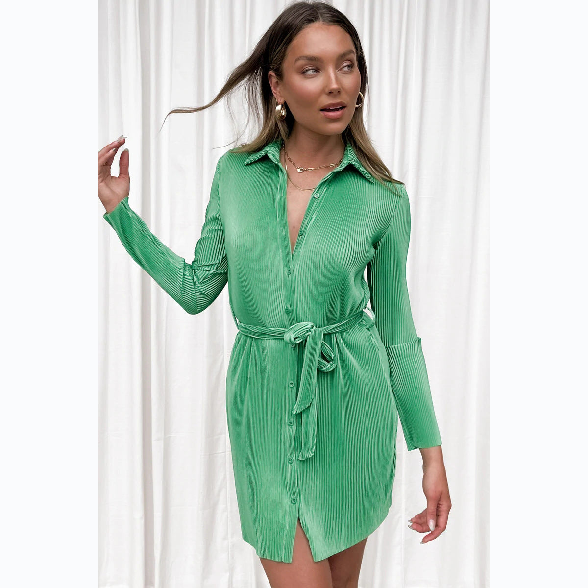 Vestido camisero plisado de un solo pecho en color liso para primavera y verano