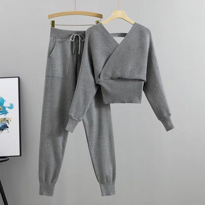 Conjunto elegante de dos piezas para mujer, de estilo socialité, con hombros descubiertos, suéter corto y sexy, pantalones casuales con lazo en el tobillo y pantalones de otoño