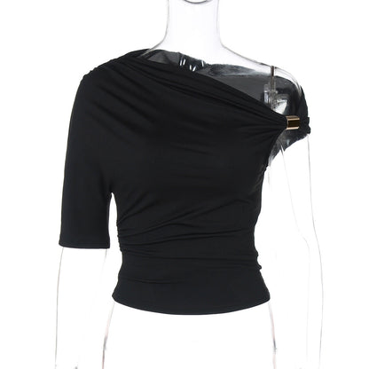 Camiseta ajustada asimétrica con pliegues y hombros descubiertos para mujer, color liso, de manga corta