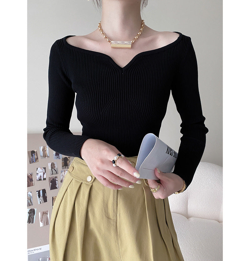 Suéter corto con cuello de pétalo para mujer, camisa de otoño ajustada con clavícula.