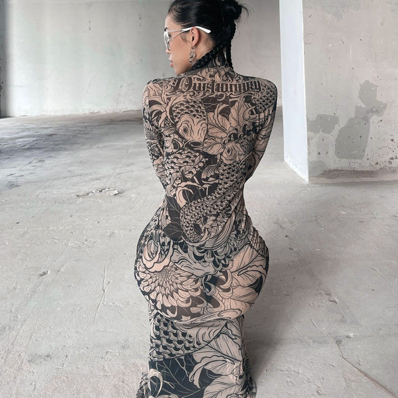 Vestido ajustado de cuello alto transparente con estampado de malla de otoño para mujer