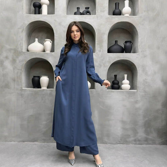 Conjunto de dos piezas de camisa informal con cuello alto, manga larga y botones múltiples para mujer