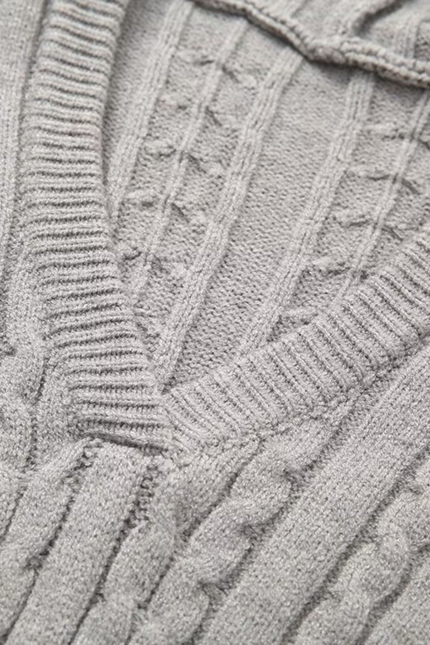 Conjunto de sudadera con capucha y pantalón corto de punto Erica 