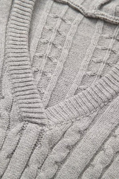 Conjunto de sudadera con capucha y pantalón corto de punto Erica 