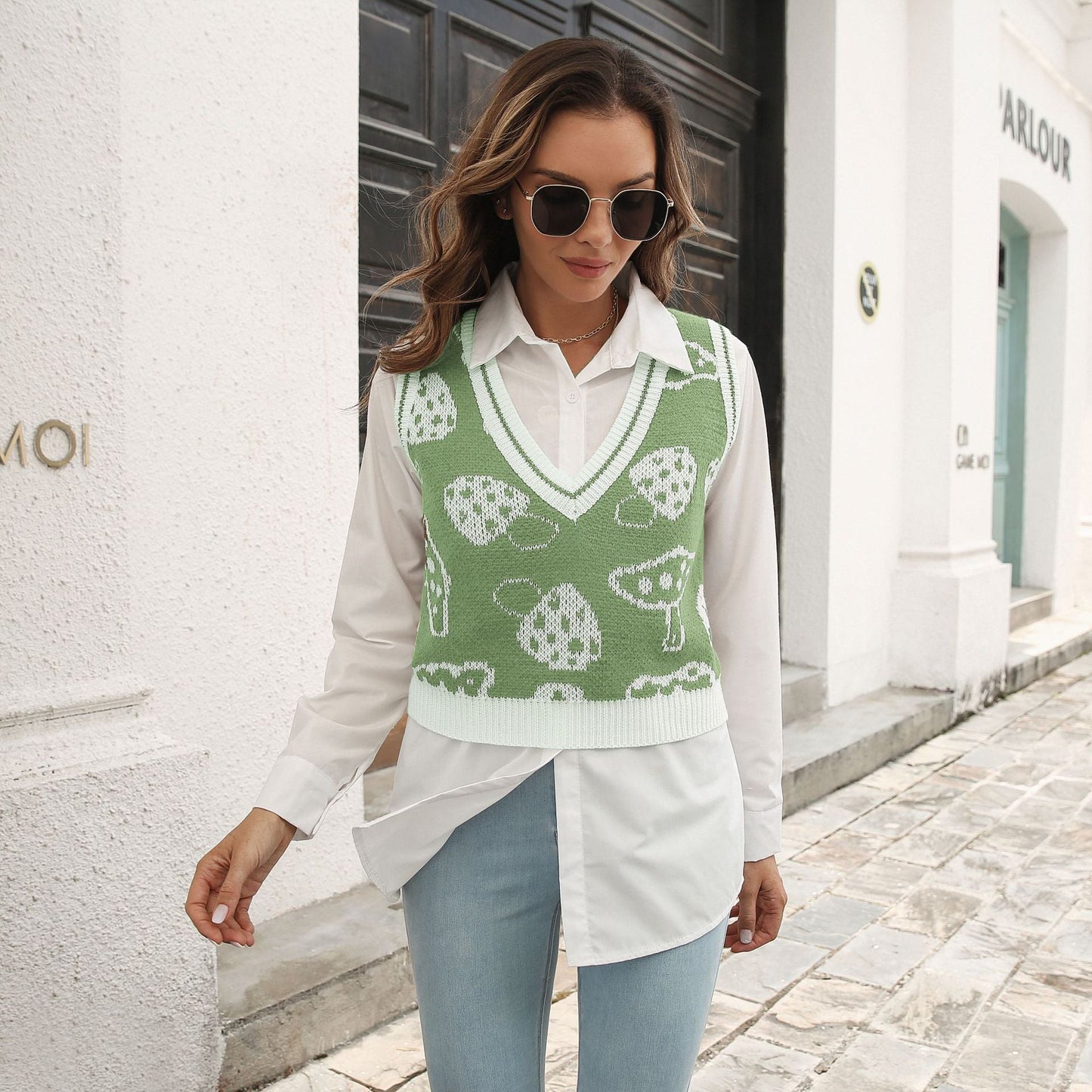 Chaleco de punto con rombos y jacquard de setas para mujer, popular para otoño e invierno.