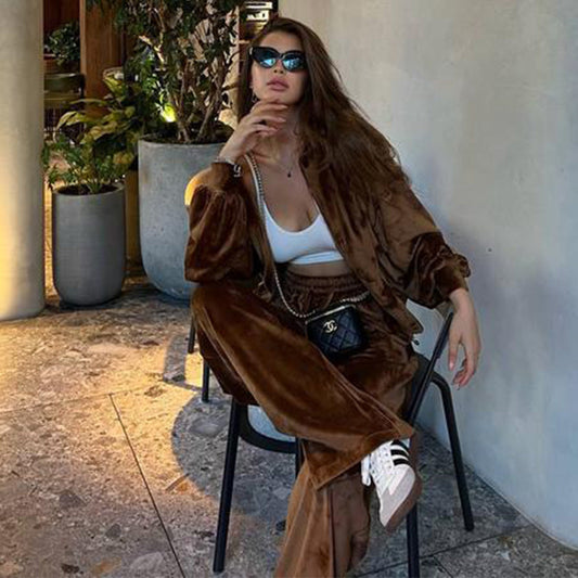 Traje informal con cremallera y cordón de terciopelo dorado de principios de otoño para mujer