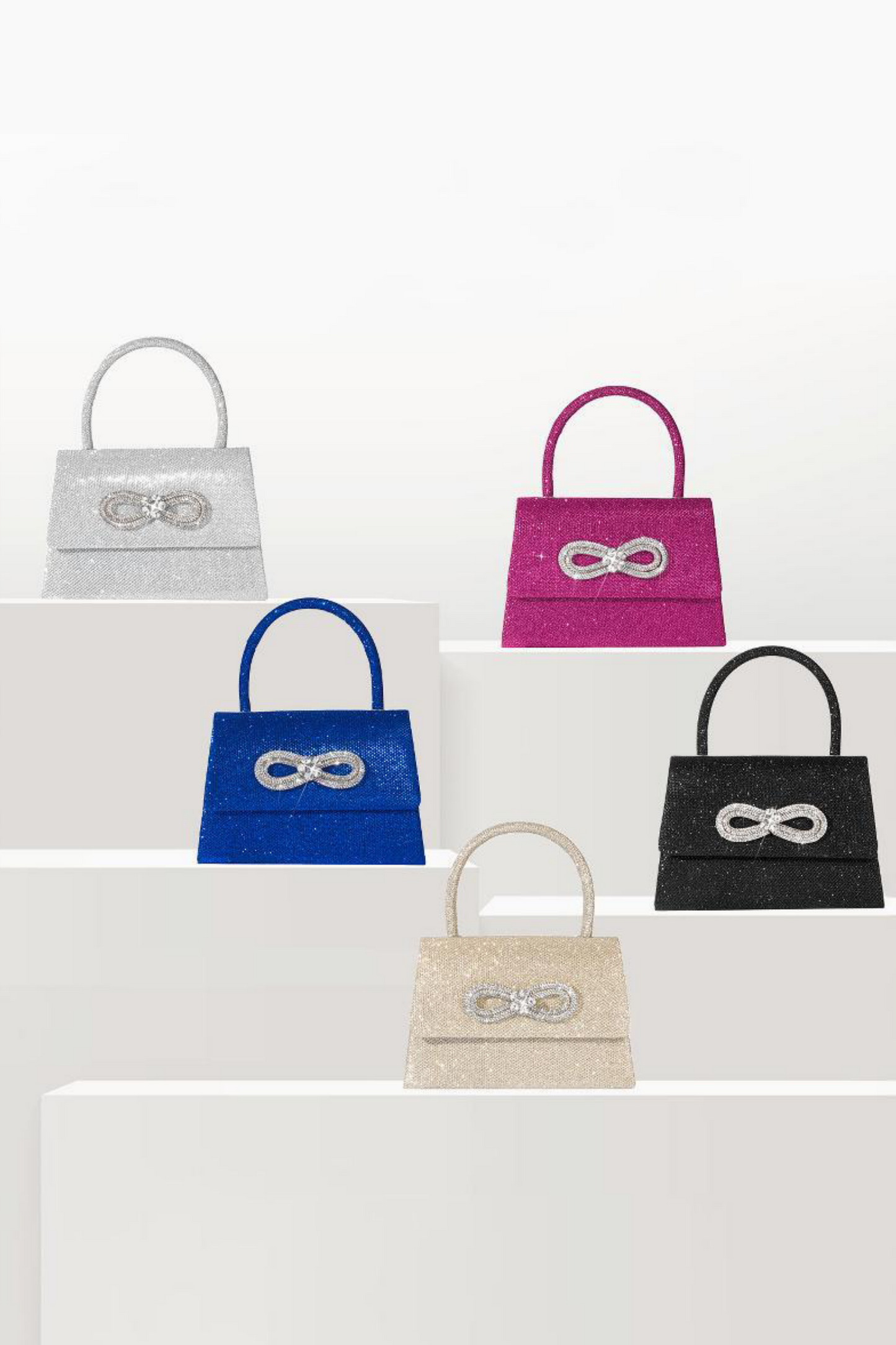 Bolso con asa de diamante y brillo metálico 