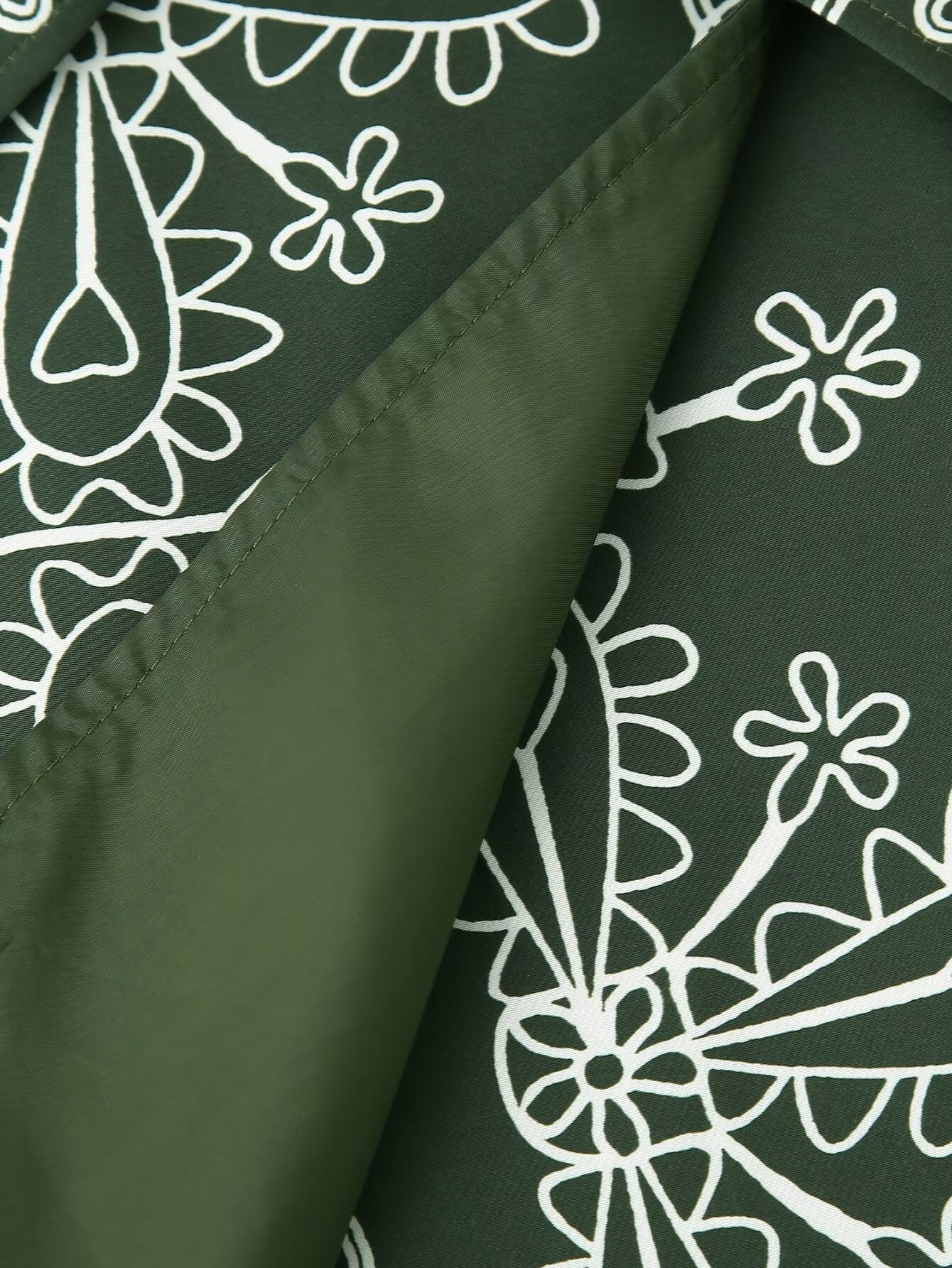 Conjunto de chaqueta acolchada con estampado abstracto 